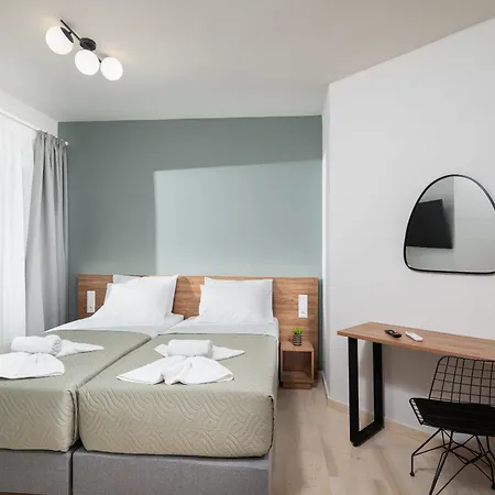 Makas Suites Hersonissos  Exterior photo