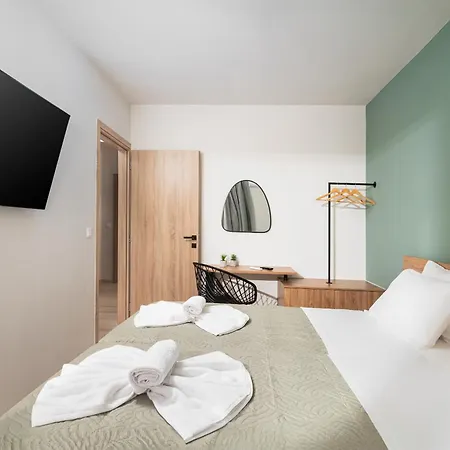 Makas Suites Hersonissos  Exterior photo